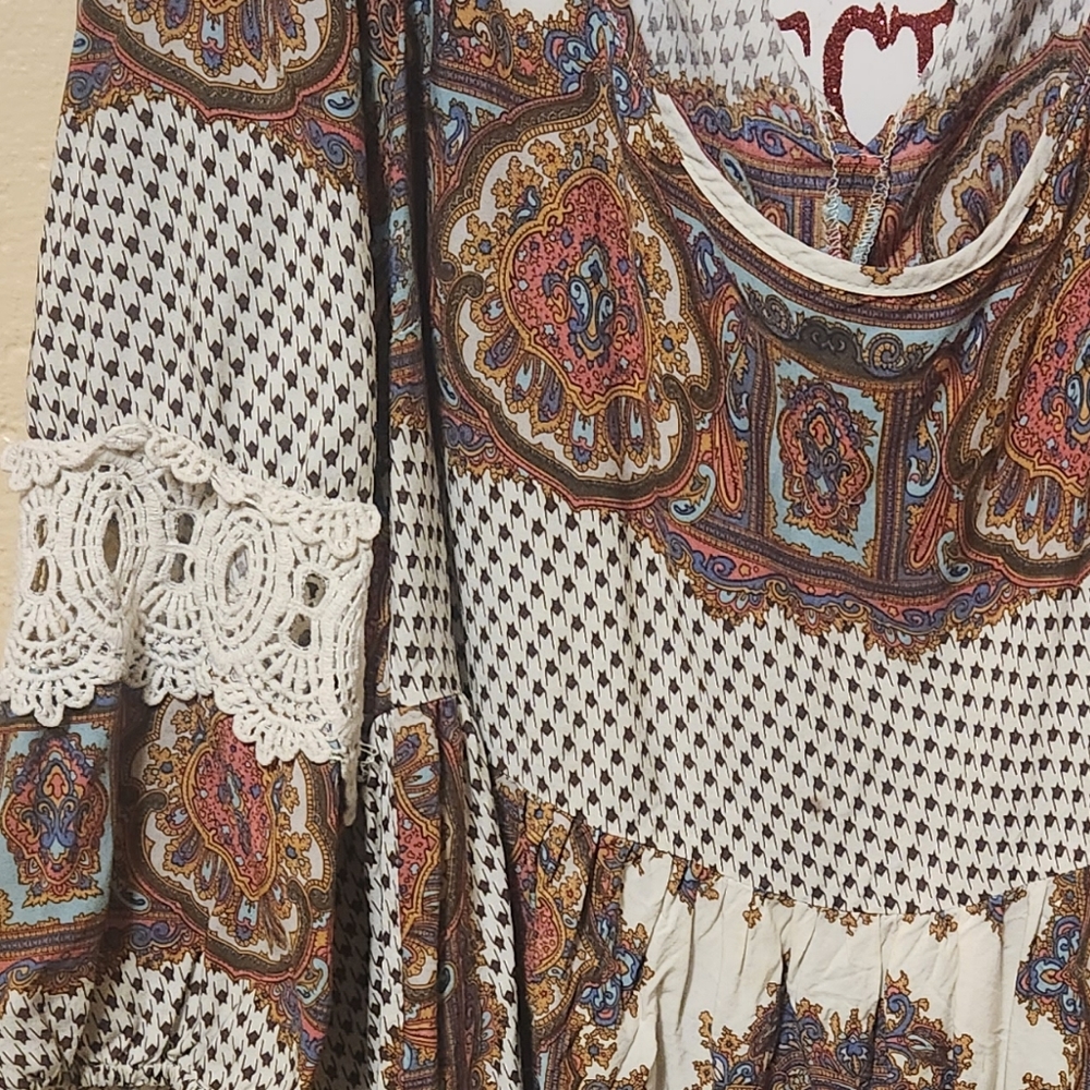 Sundress - Picture 3 of 5
